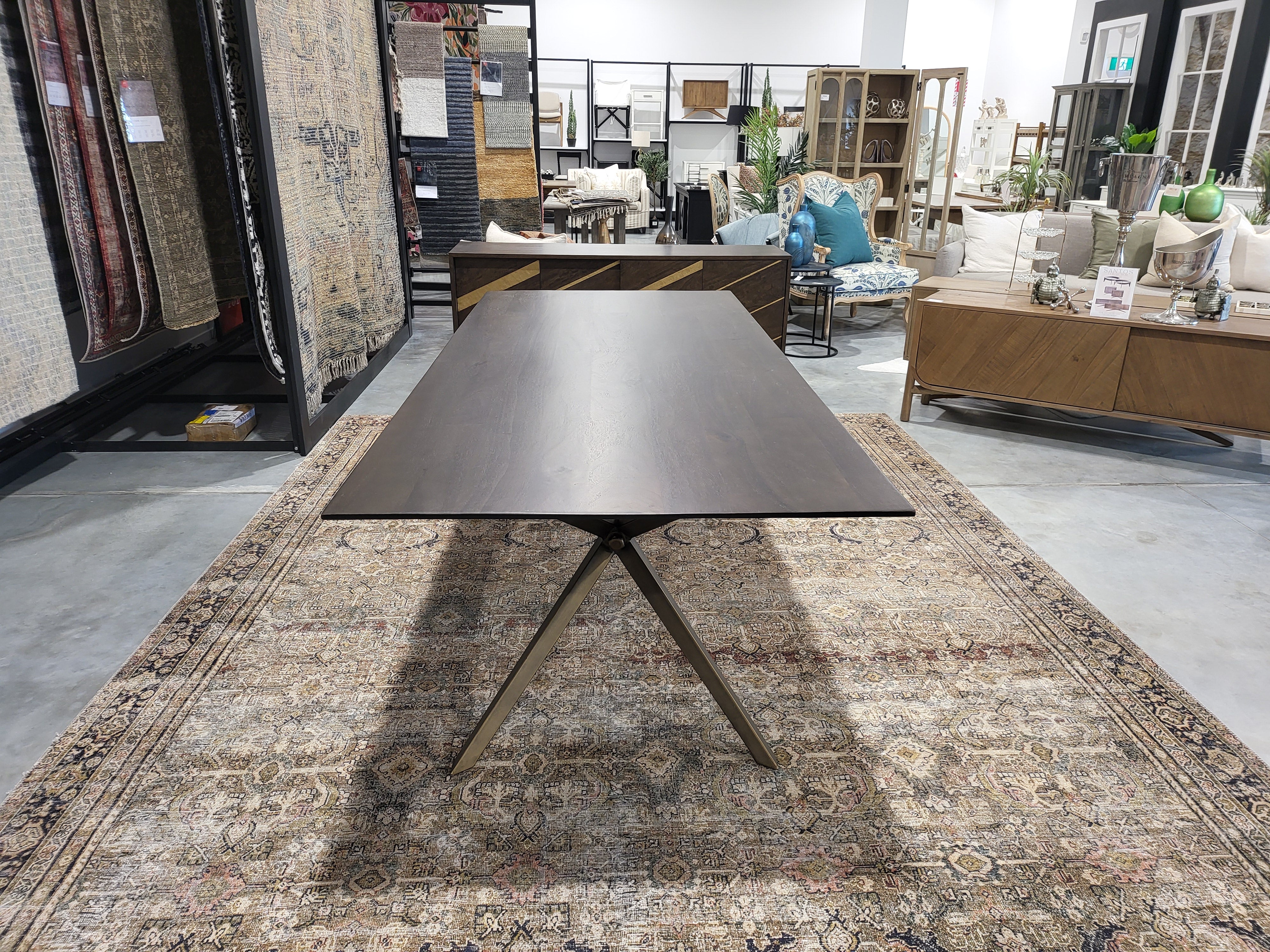 Zurich Dining Table