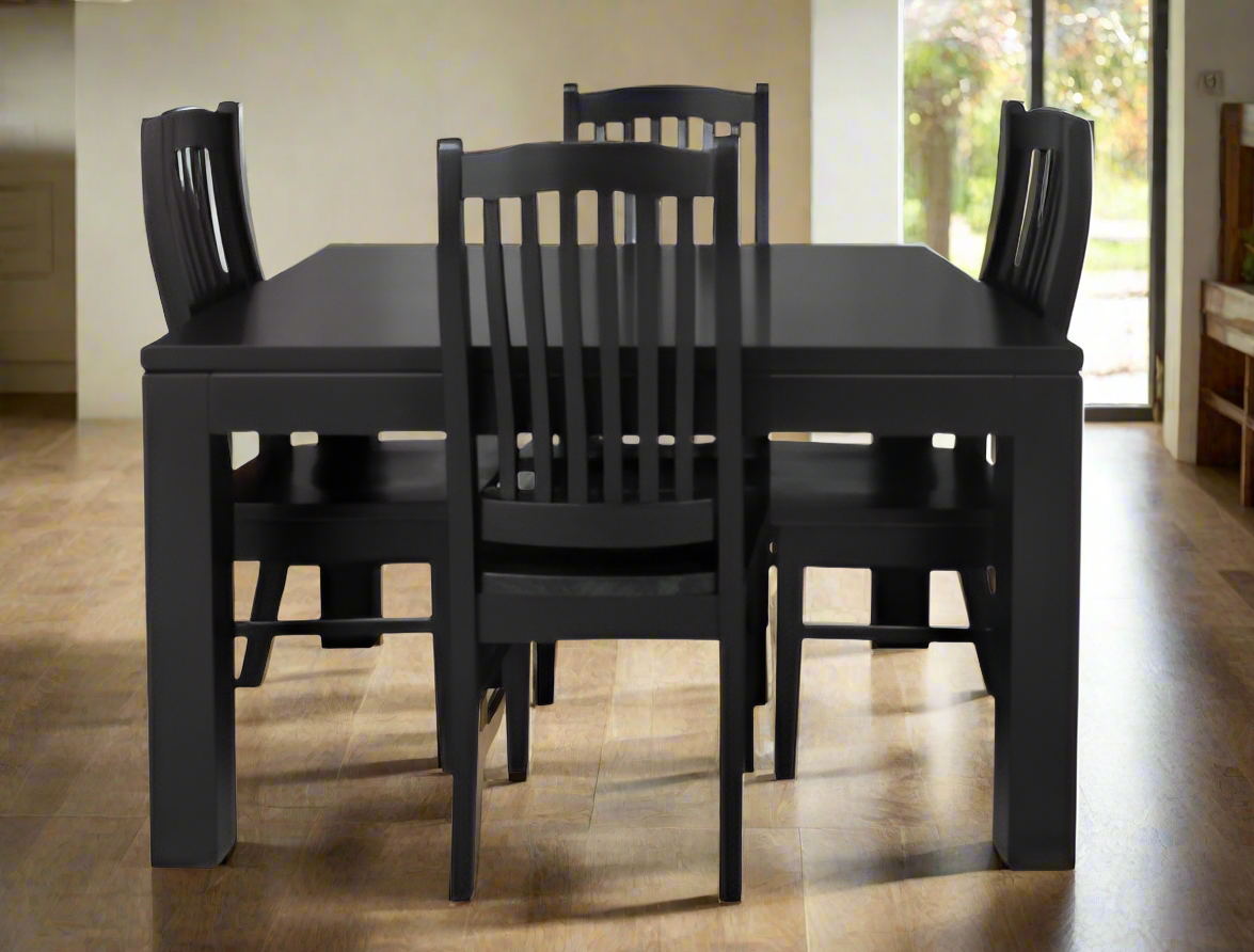 Dining Table & Chairs