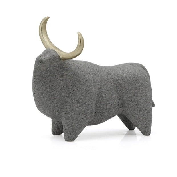 Resin Bull Statue