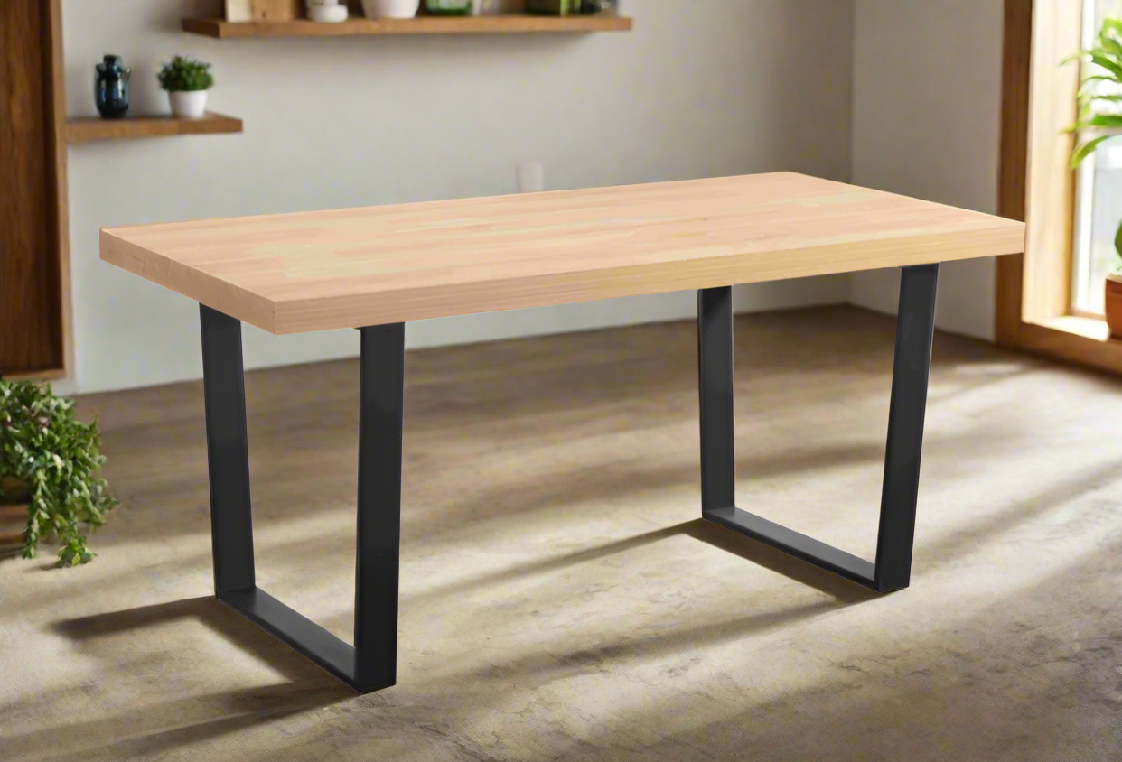 Bright Dining Table 1600