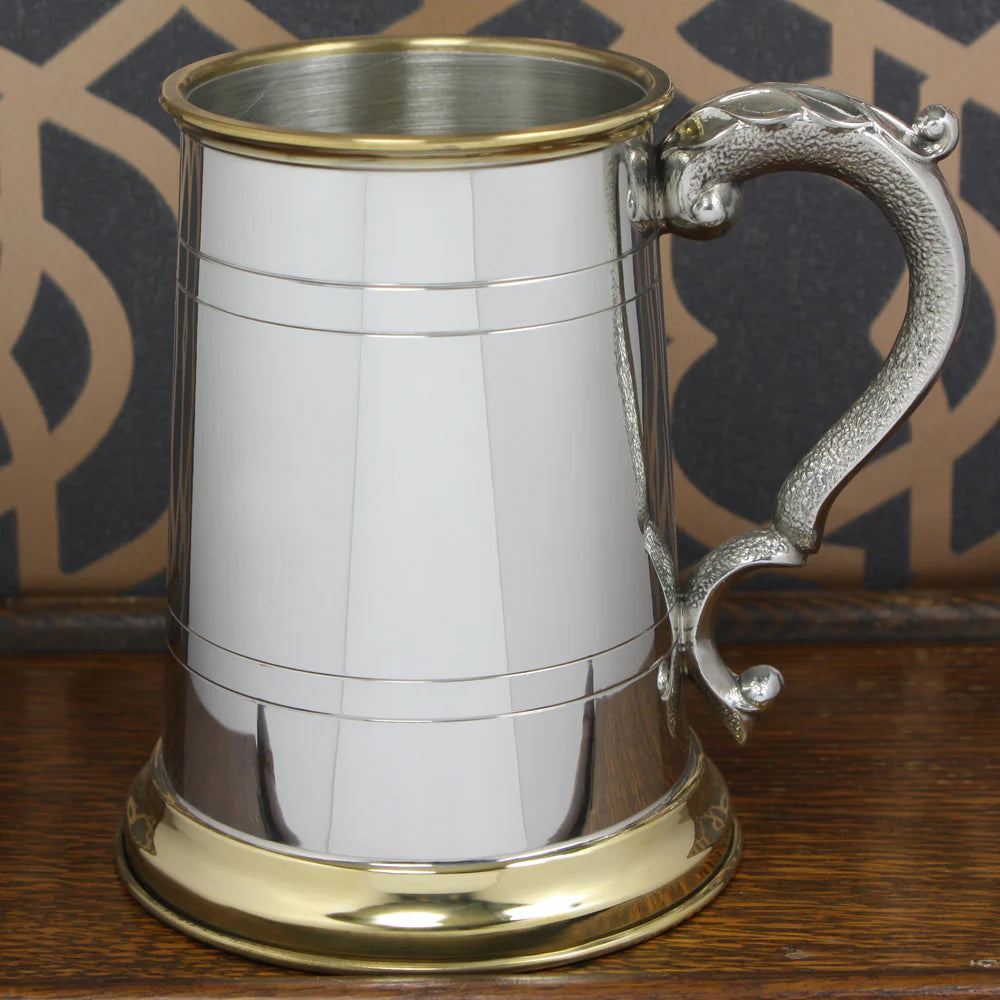 1 Pint Pewter and Brass Traditional Beer Mug Tankard