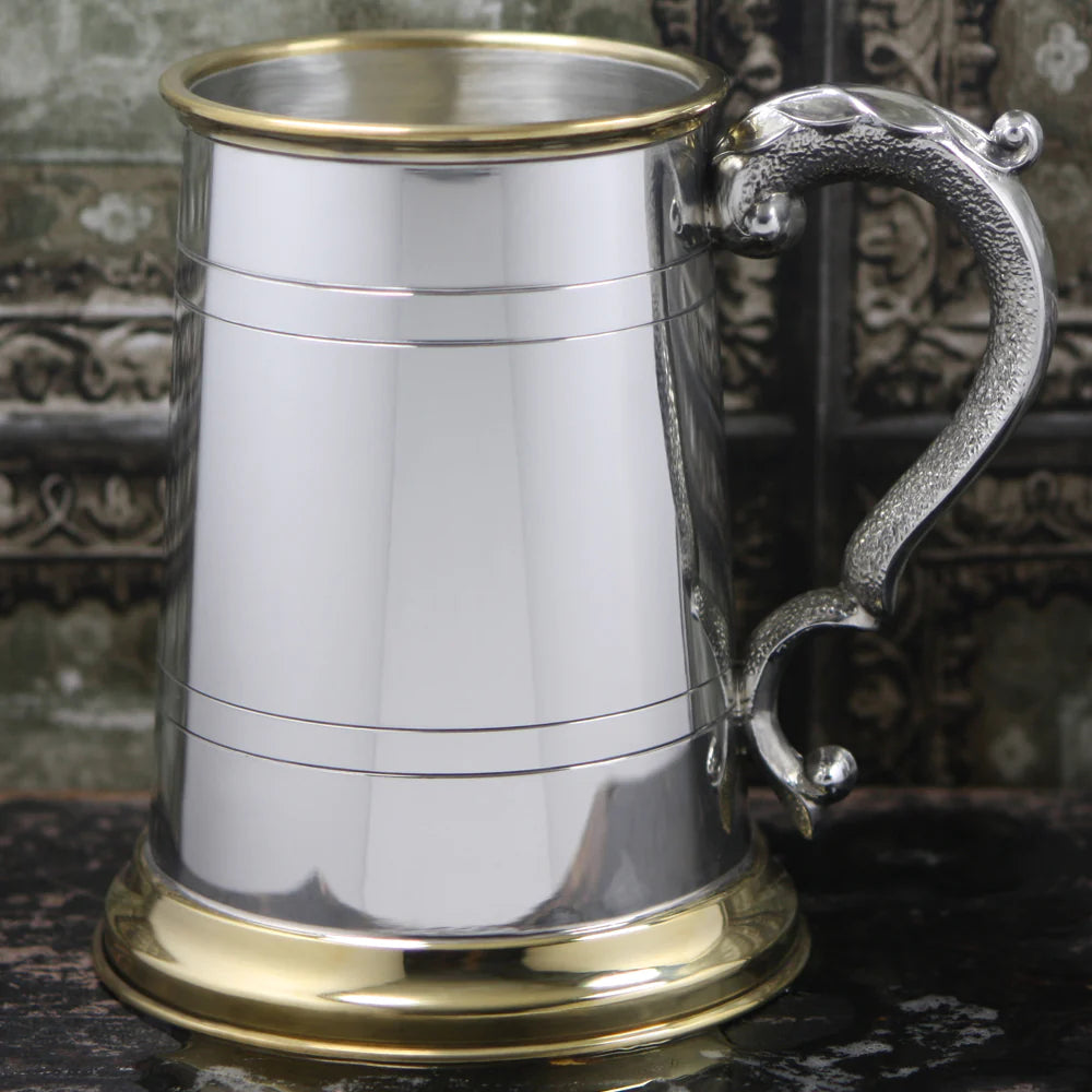 1 Pint Pewter and Brass Traditional Beer Mug Tankard