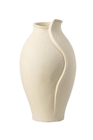 Serpentine Vase Cream