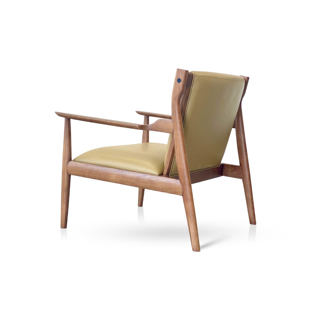 Romano Lather Armchair - Mid Century Modren