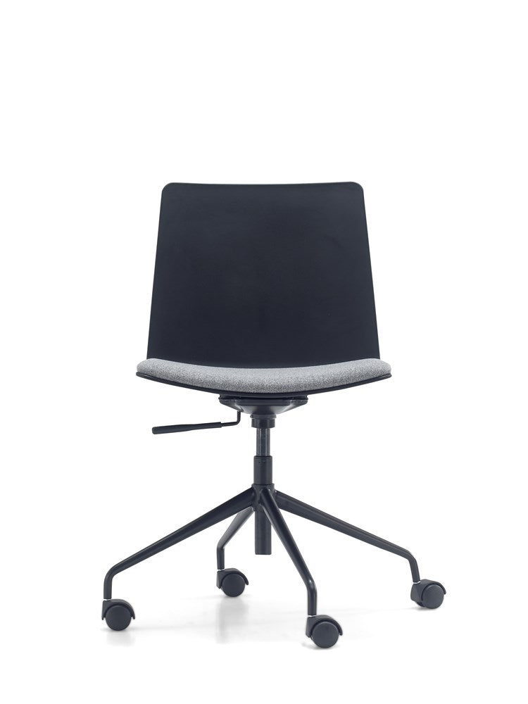 Maven Swivel Chair