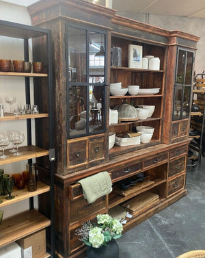  Display Cabinets 