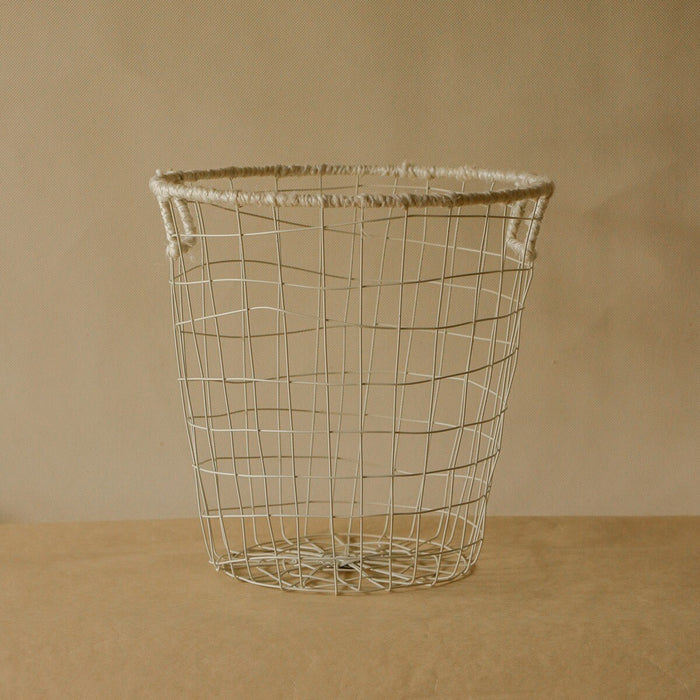 Akiiko - Metal Laundry Basket