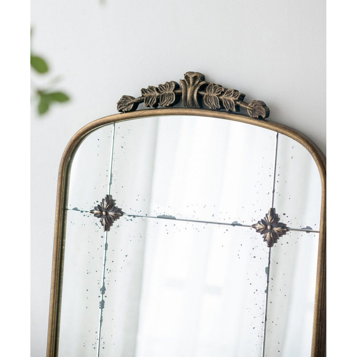 Baroque Gold Wall Mirror