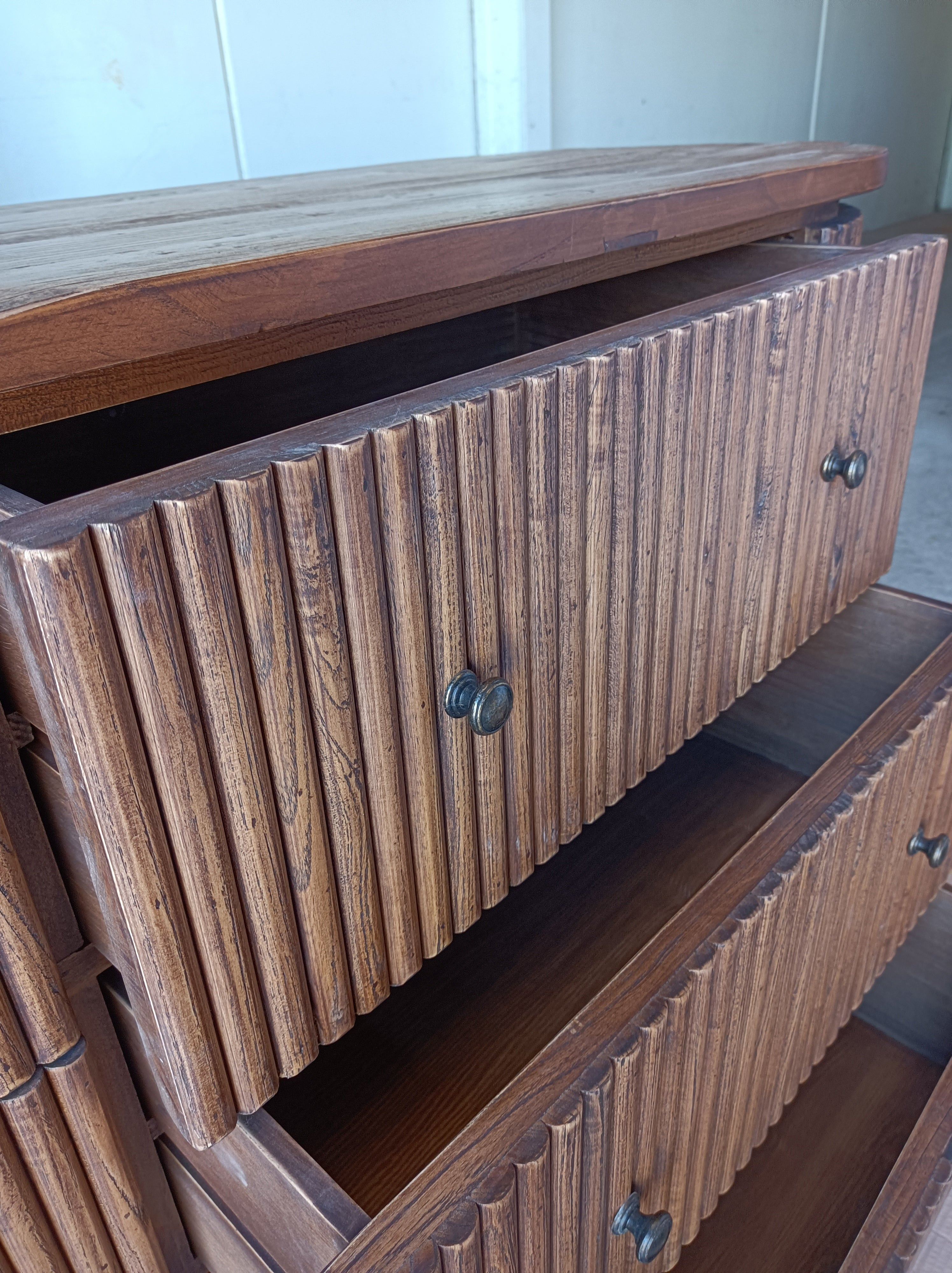 Regency Chest of Drawers - Old Elm