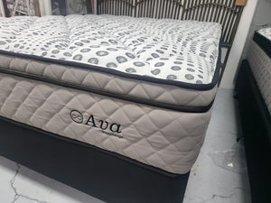 Queen Bed- Mattress & Base with 4 Drawers