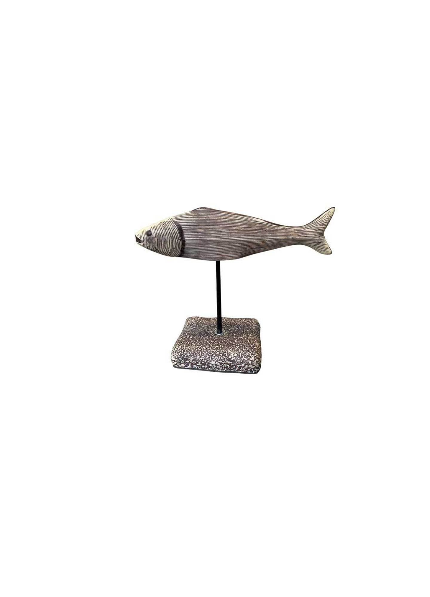 Fish on Stand Set/2