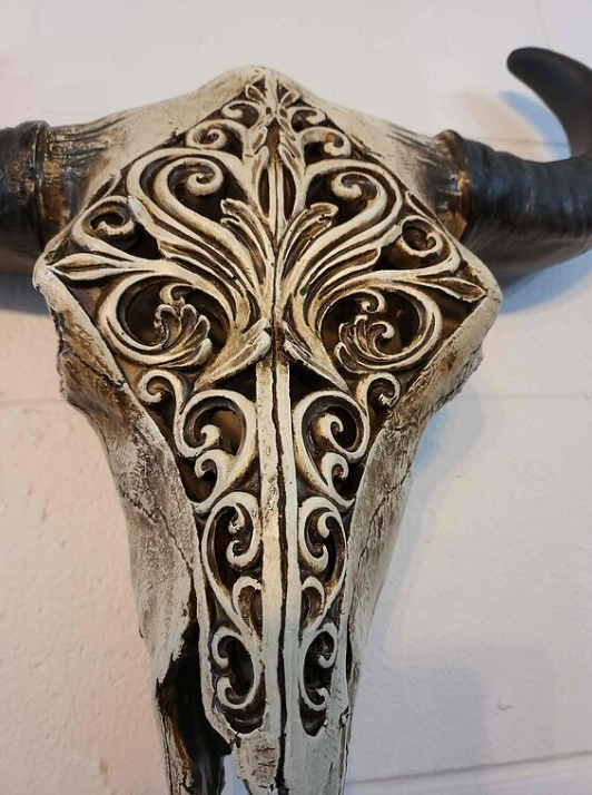 Carved Bulls Head | Skull Wall Decor - Resin