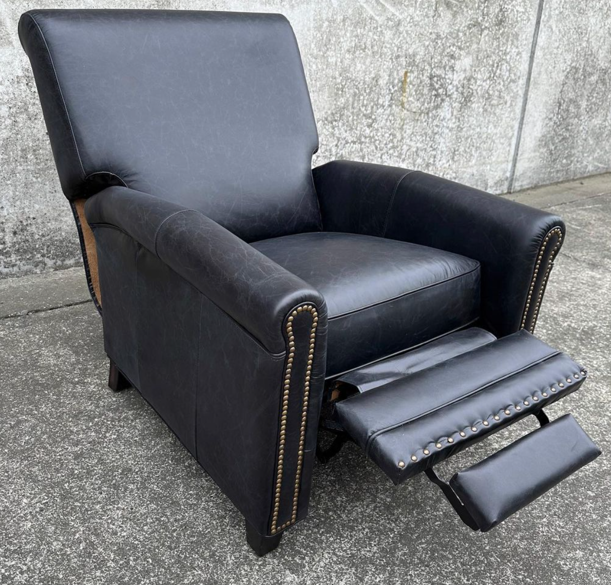 Chatswood Recliner Chair - Belon Black